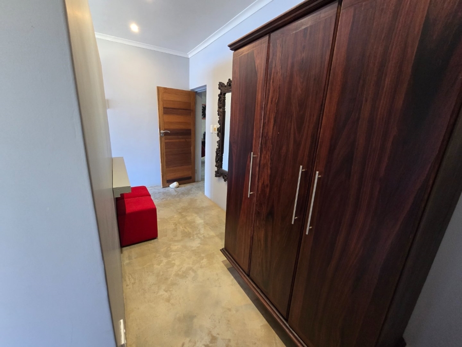 4 Bedroom Property for Sale in Viljoenskroon Rural Free State